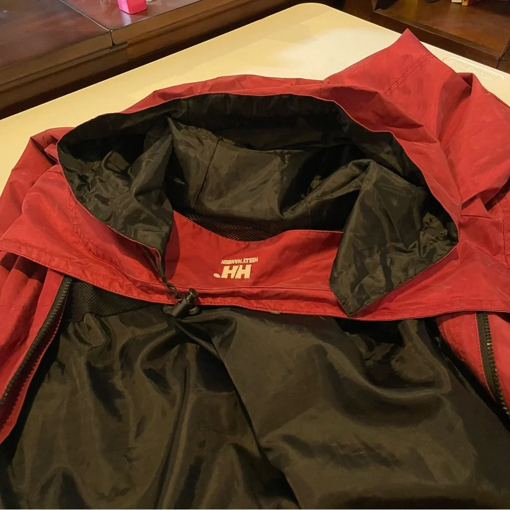 Vintage Helly Hansen Twin Sails Burgundy Gore-Tex Windbreaker Hooded Jacket Sz M